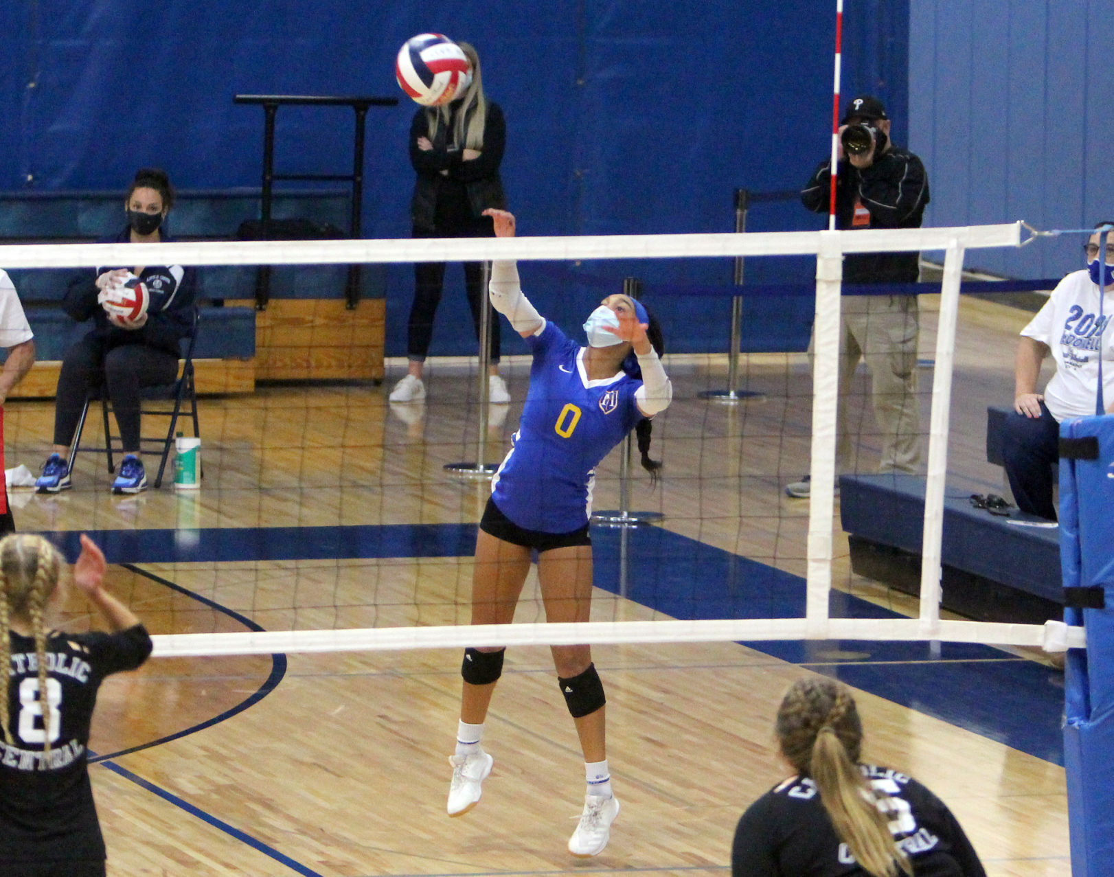 McDonell volleyball vs Catholic Central at Division 4 state championship 11-7-20